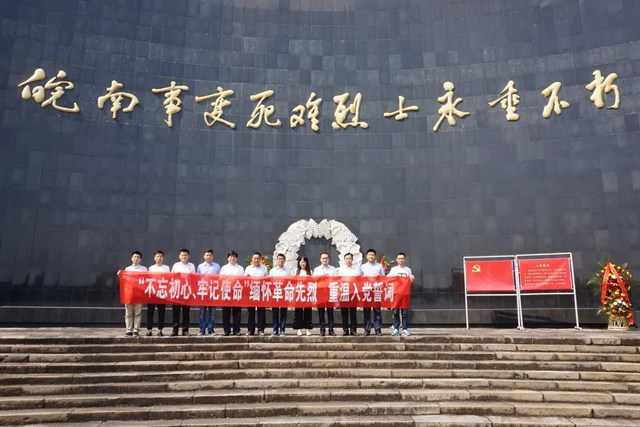 1562071100512766.jpg 蕪黃.jpg