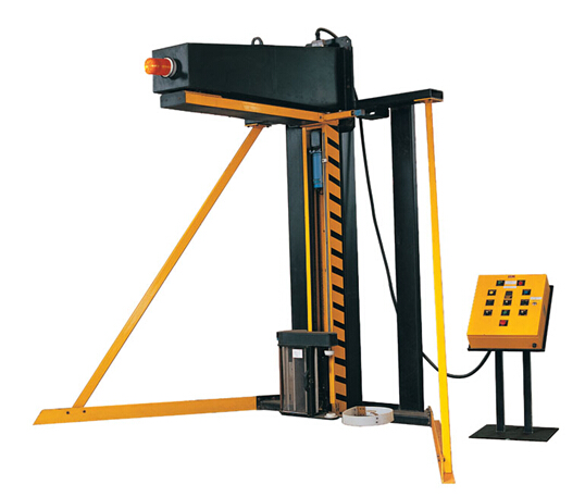 RP1800FA自動(dòng)懸臂式<a href=http://www.qdcnc.net/ target=_blank class=infotextkey>纏繞包裝機(jī)</a>